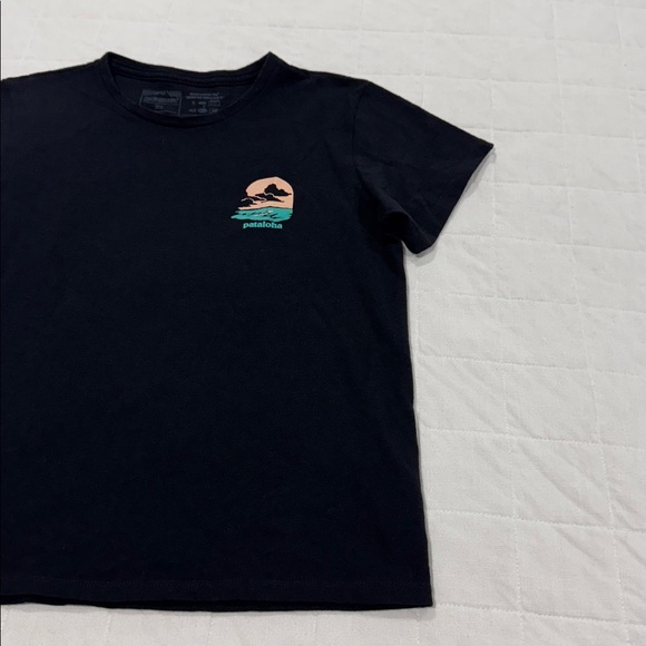 Patagonia Women’s T-Shirt - Picture 3 of 11